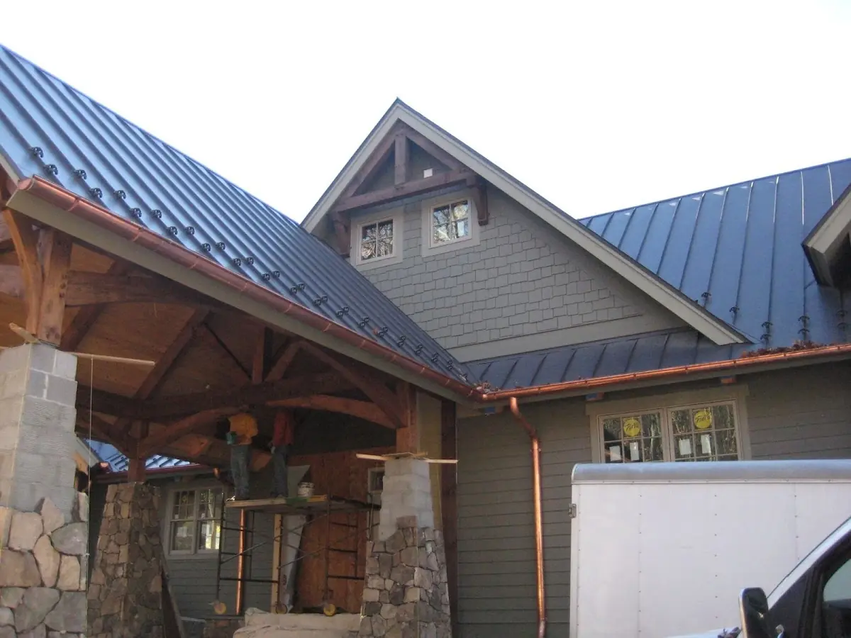 Craftsman Roofing team delivering quality roofing work in Dowlin